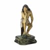 Christus in der Rast. Oberammergau, 19. Jh. Holz, farbig gefasst. Best. H. 15 cm.