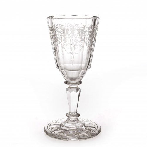 Likörglas. Lobmeyer, Wien. Farbloses Glas, Schliffdekor. H. 12,5 cm.