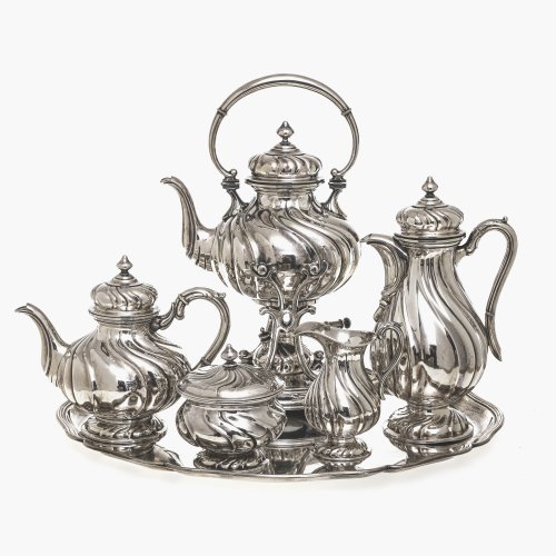 Kaffee- und Teeservice. Silber, 5-teilig. Wilkens & Söhne, Barockstil. H. 14-40 cm.