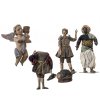 Konvolut Krippenfiguren, vierteilig. Mohr, hl. Georg, Pagenfigur (ohne Kopf), Engel. Besch., Teile fehlen, rep. H. 16-20 cm.