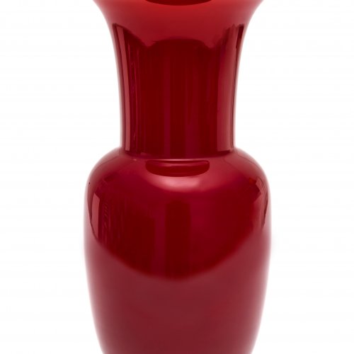 Vase. Venini, Murano, dat. 2000. H. 29 cm.