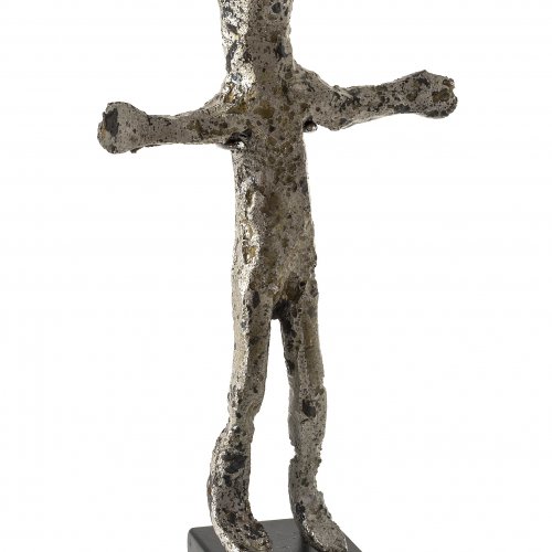 Eisenvotiv. Menschliche Figur. H. 12 cm.