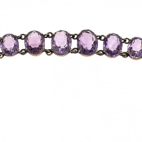 Armband mit Amethysten, Schließe mit Münze.