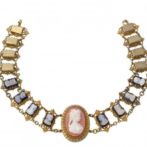 Kameen-Collier, Silber, vergoldet.