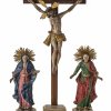 Standkreuz mit Assistenzfiguren, Holz, Farbfassung, H. 52 cm.